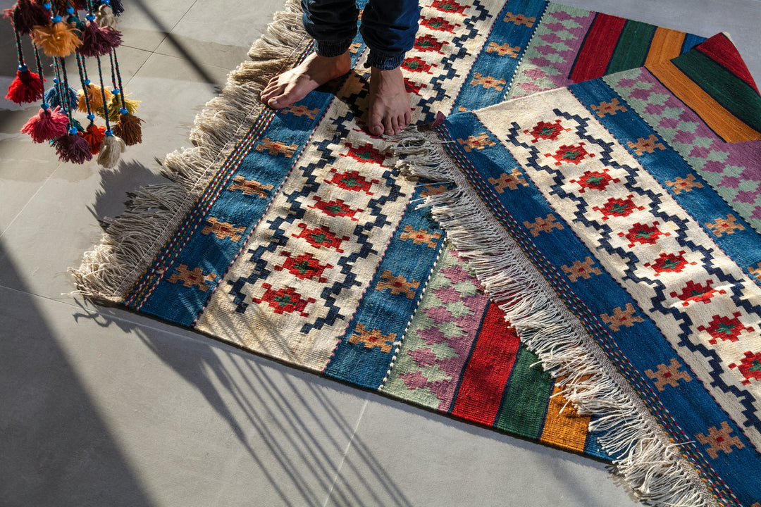 How to Buy Rugs with Right Color, Size, and Placement with Imam Carpets - Imam Carpet Co
