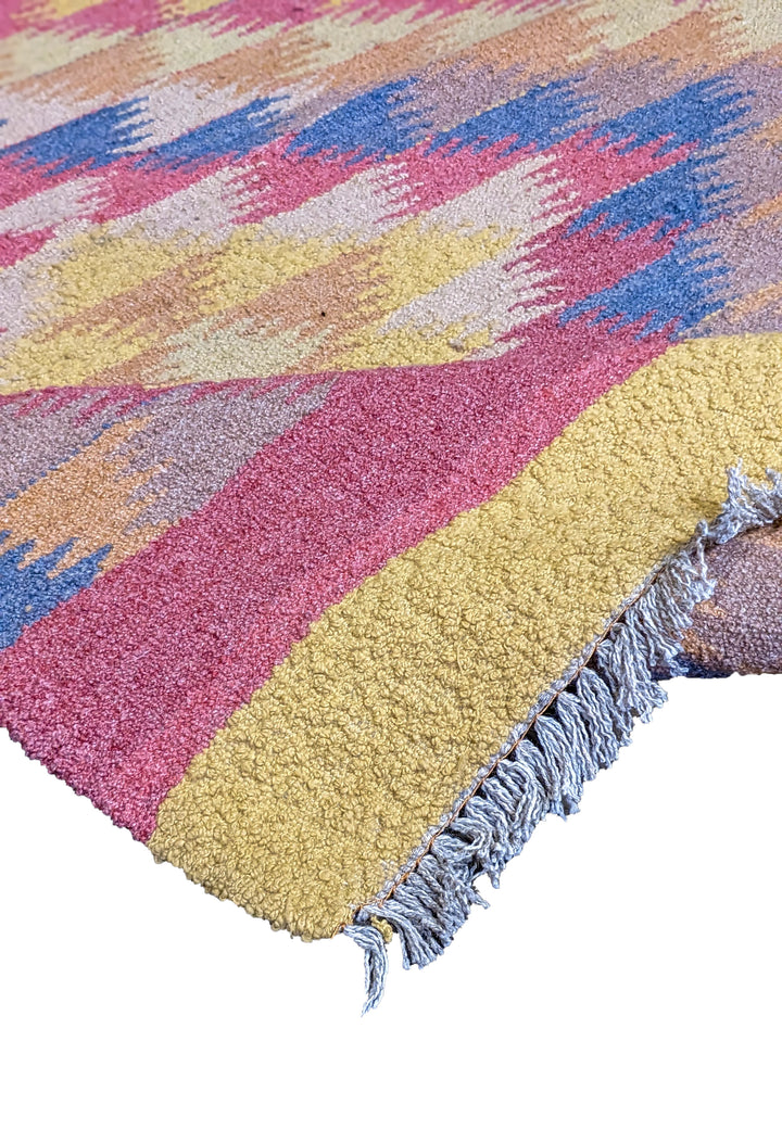Captivate - Size: 4.6 x 3 - Imam Carpet Co