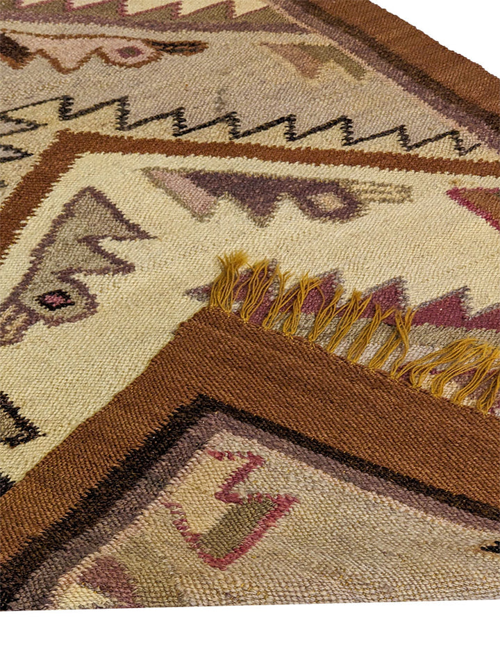 Serenes - Size: 2.10 x 1.10 - Imam Carpet Co