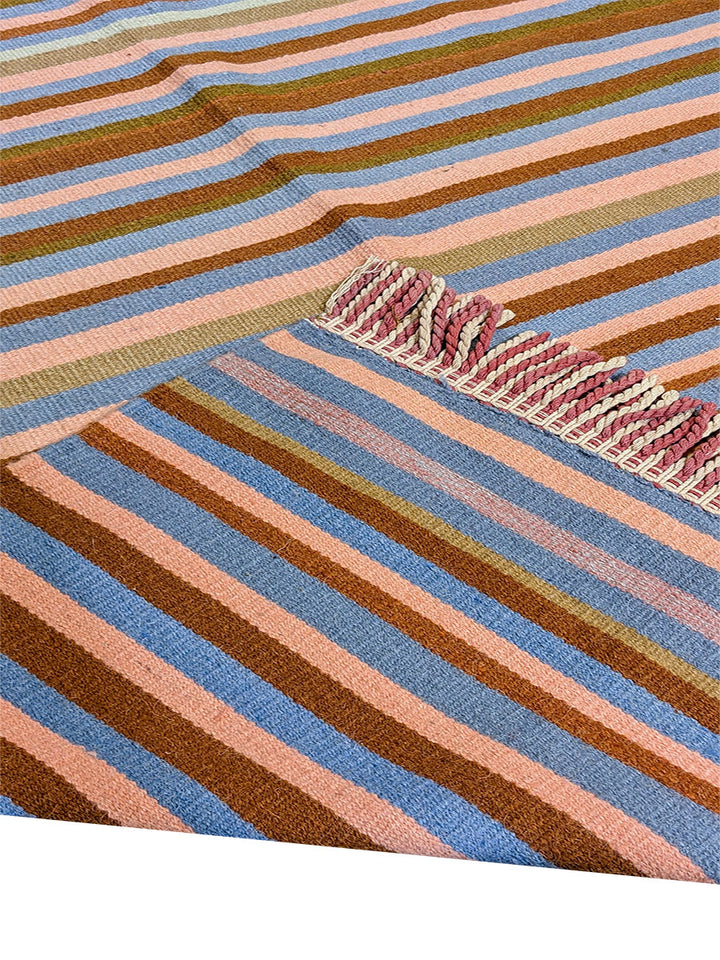 Labyrinth - Size: 6.3 x 3.11 - Imam Carpet Co