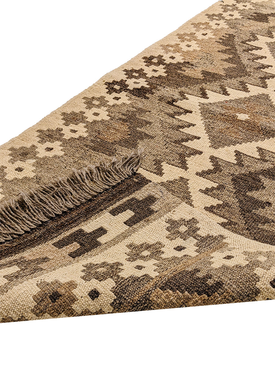 Laghman - Size: 4.7 x 1.11 - Imam Carpet Co