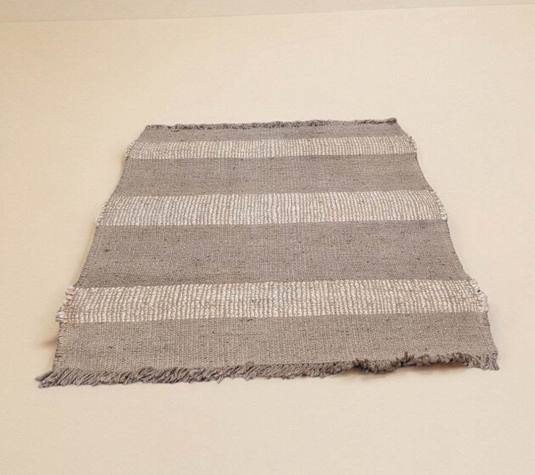 Elegance - Size: 5.10 x 4.4 - Imam Carpet Co