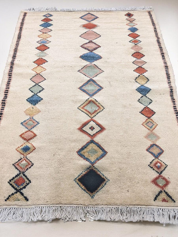 Taznakht - Size: 5.11 x 3.11 - Imam Carpet Co