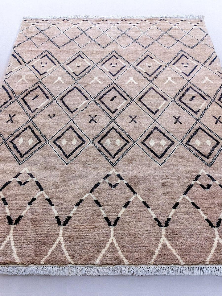 Mystical - Size: 8.1 x 5 - Imam Carpet Co