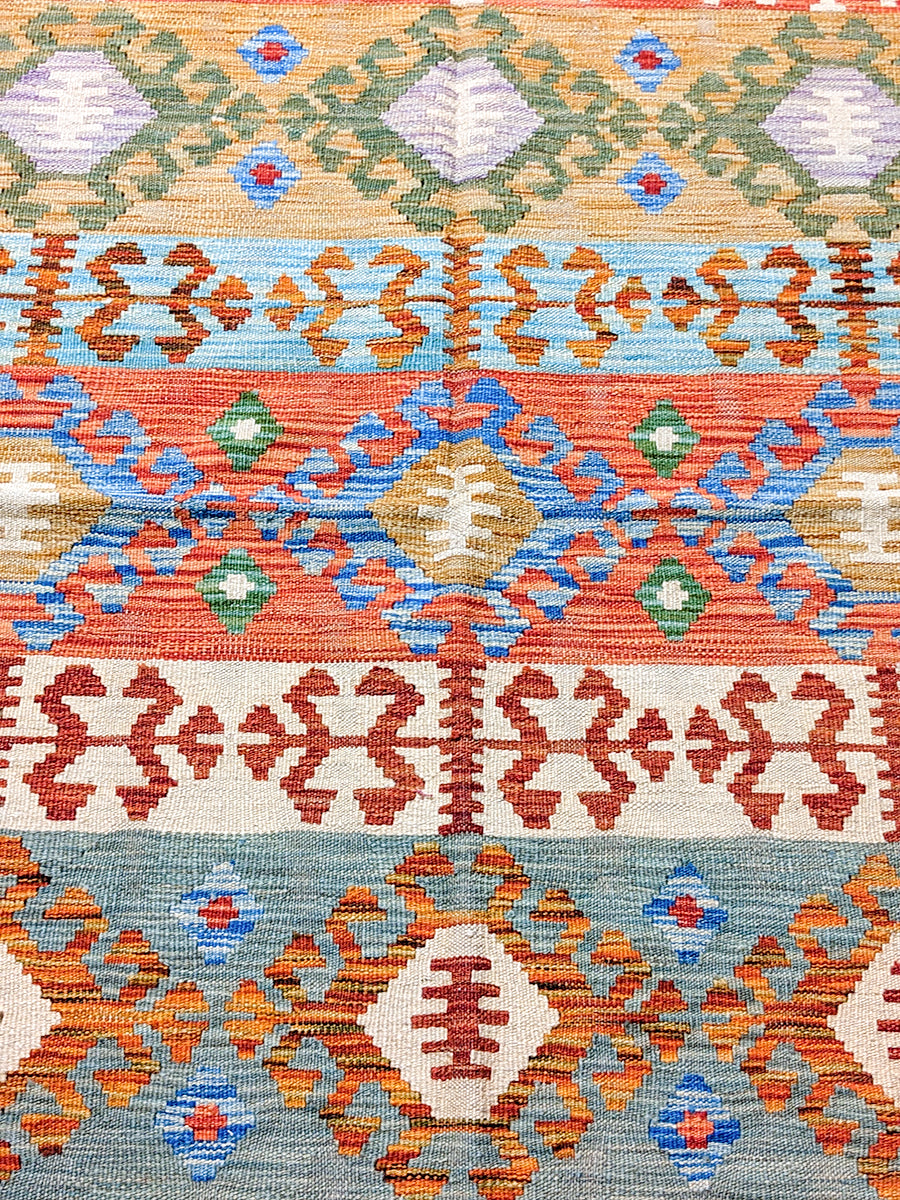 Kundalini - Size: 5.8 x 4.1 - Imam Carpet Co