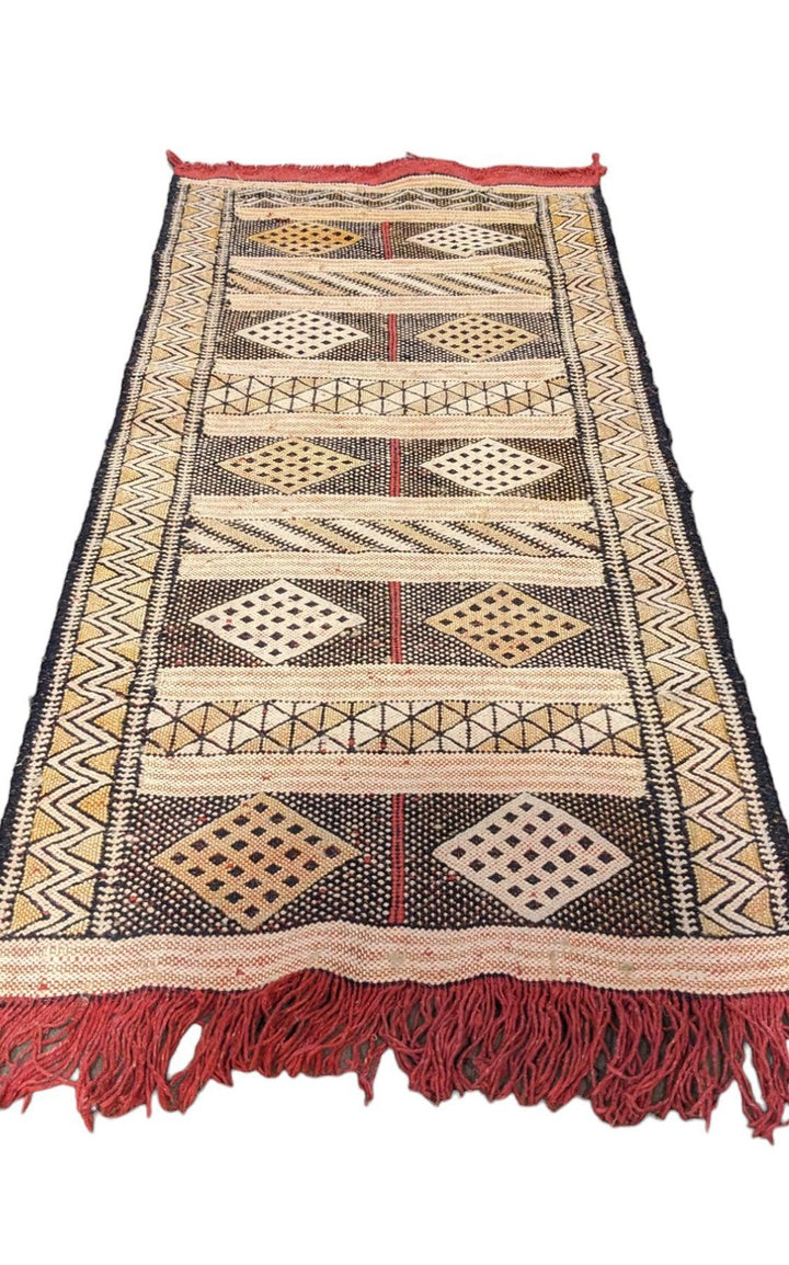 Snugzen - Size: 3.4 x 1.5 - Imam Carpet Co