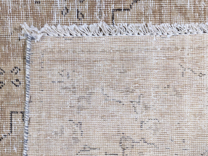 Cavera - Size: 9.9 x 6