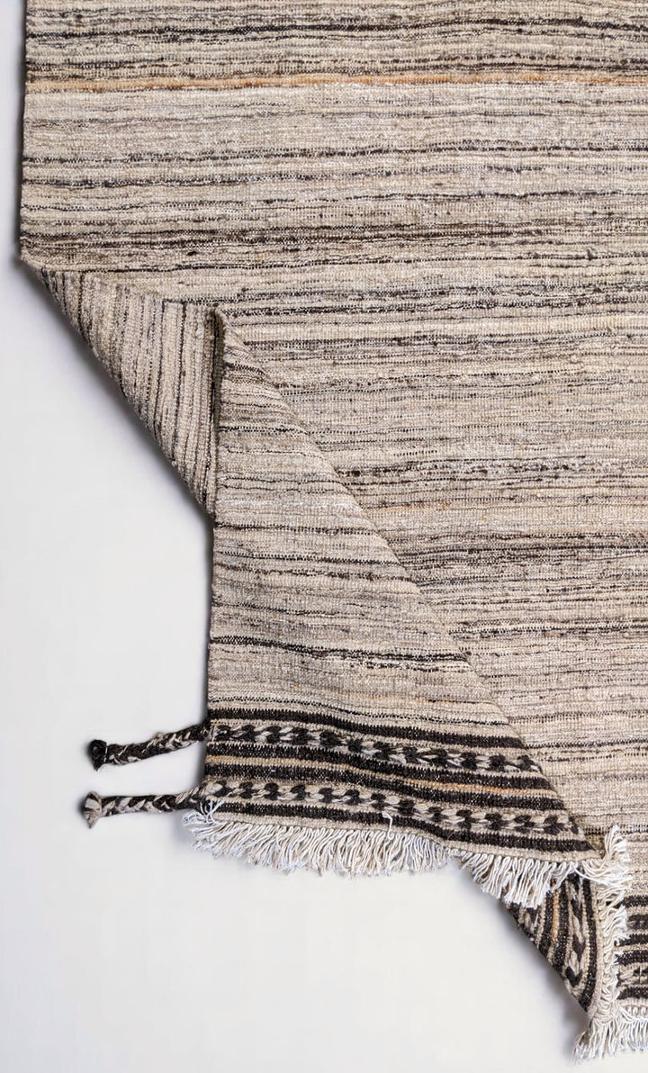 Sylvaris Modern Flatweave Rug - Size: 10 x 8.4