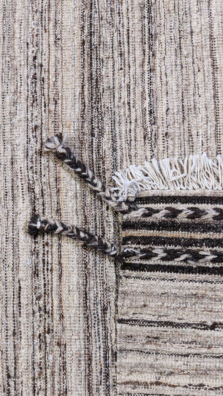 Sylvaris Modern Flatweave Rug - Size: 10 x 8.4