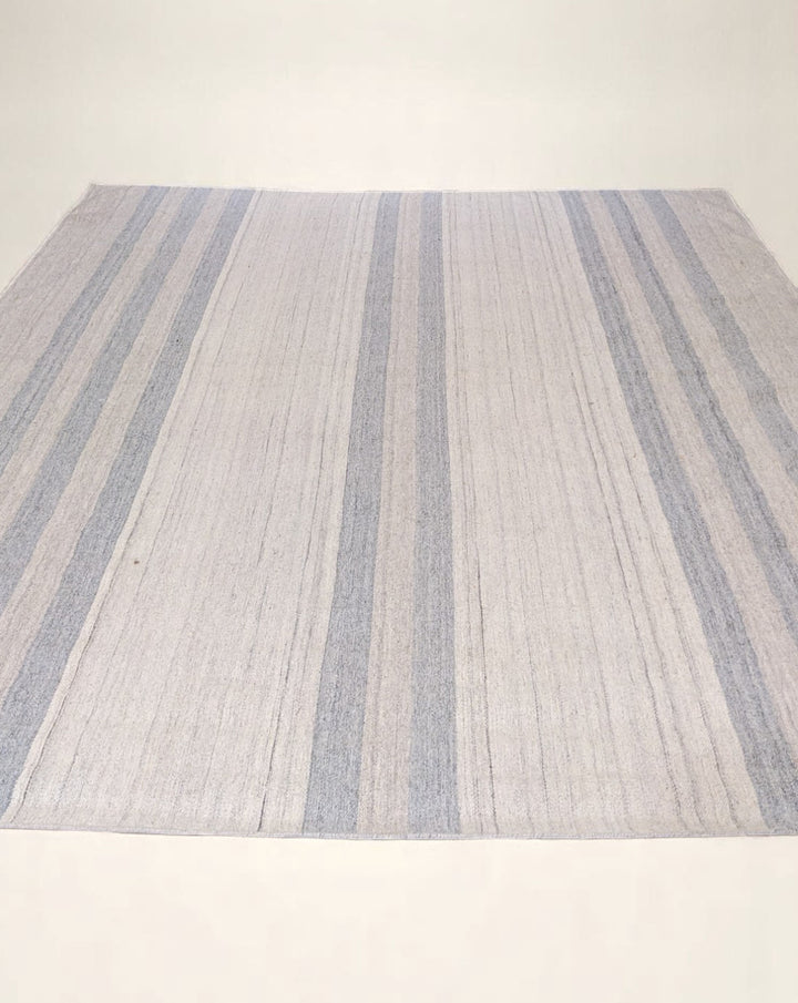 Velour - Size: 10.1 x 7.11