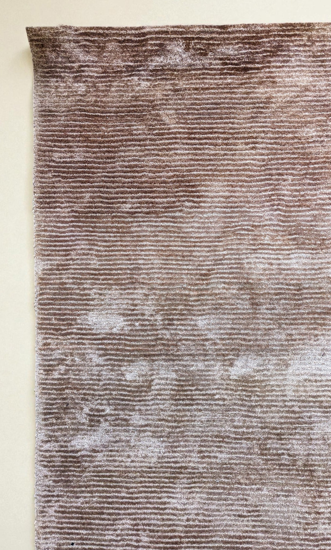 Lenu Hand Tufted Rug - Size: 10.11 x 7.11