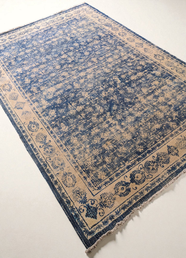 Ardine Hand Tufted Rug - Size: 8.8 x 5.11