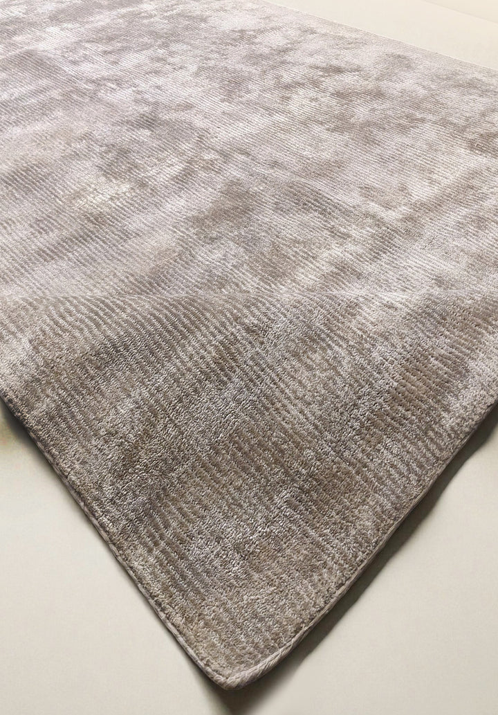 Alune Hand Tufted Rug - Size: 9 x 6.3