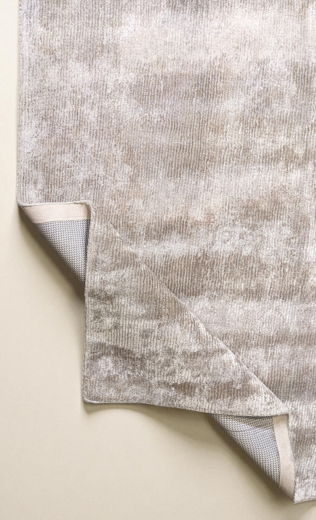 Alune Hand Tufted Rug - Size: 9 x 6.3