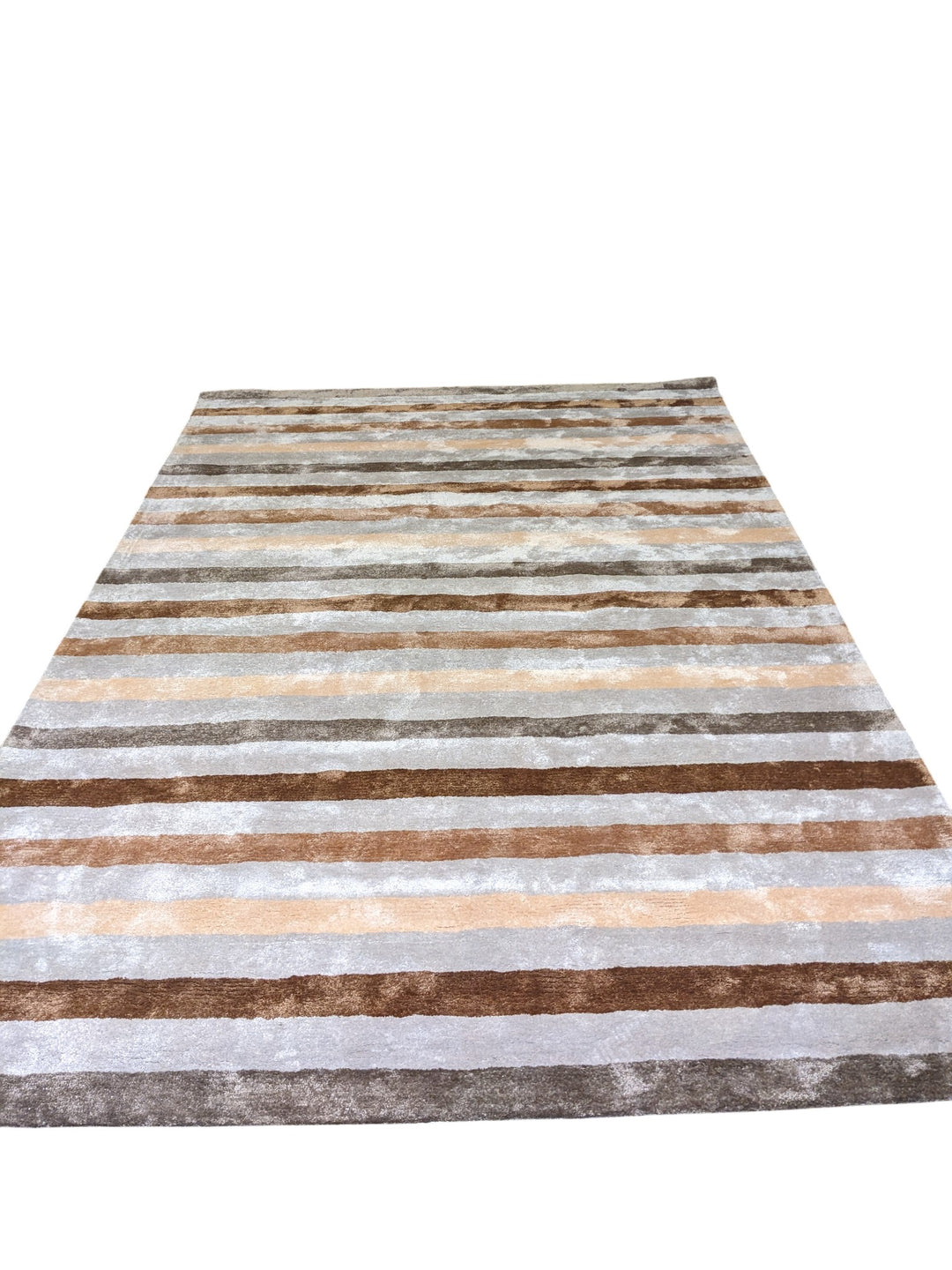 Seru Hand Tufted Rug - Size: 8.10 x 5.11