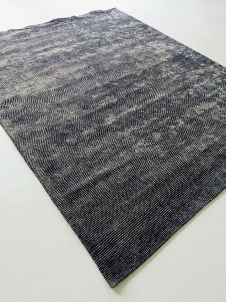 Novi Hand Tufted Rug - Size: 11 x 8