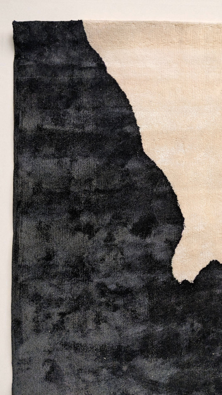 Riona Hand Tufted Rug - Size: 10.8 x 8