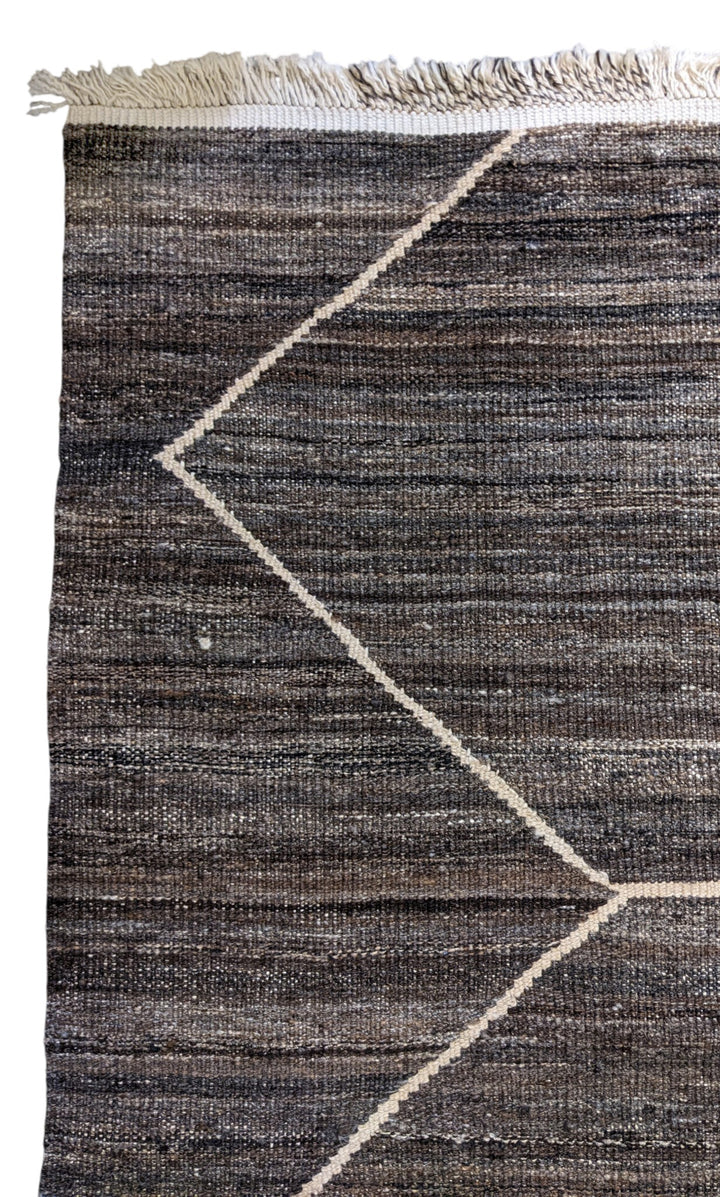 Moroccan Flatweave Rug - Size: 10.7 x 8.2