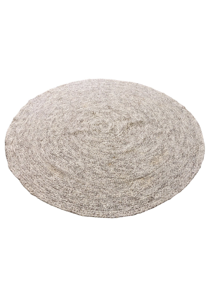 Braided Natural Round Jute Rug - Size: 5.10 x 5.10
