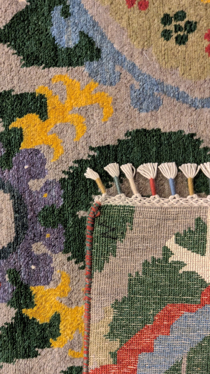 Suzani Modern Chobi Rug - Size: 9.2 x 6.2