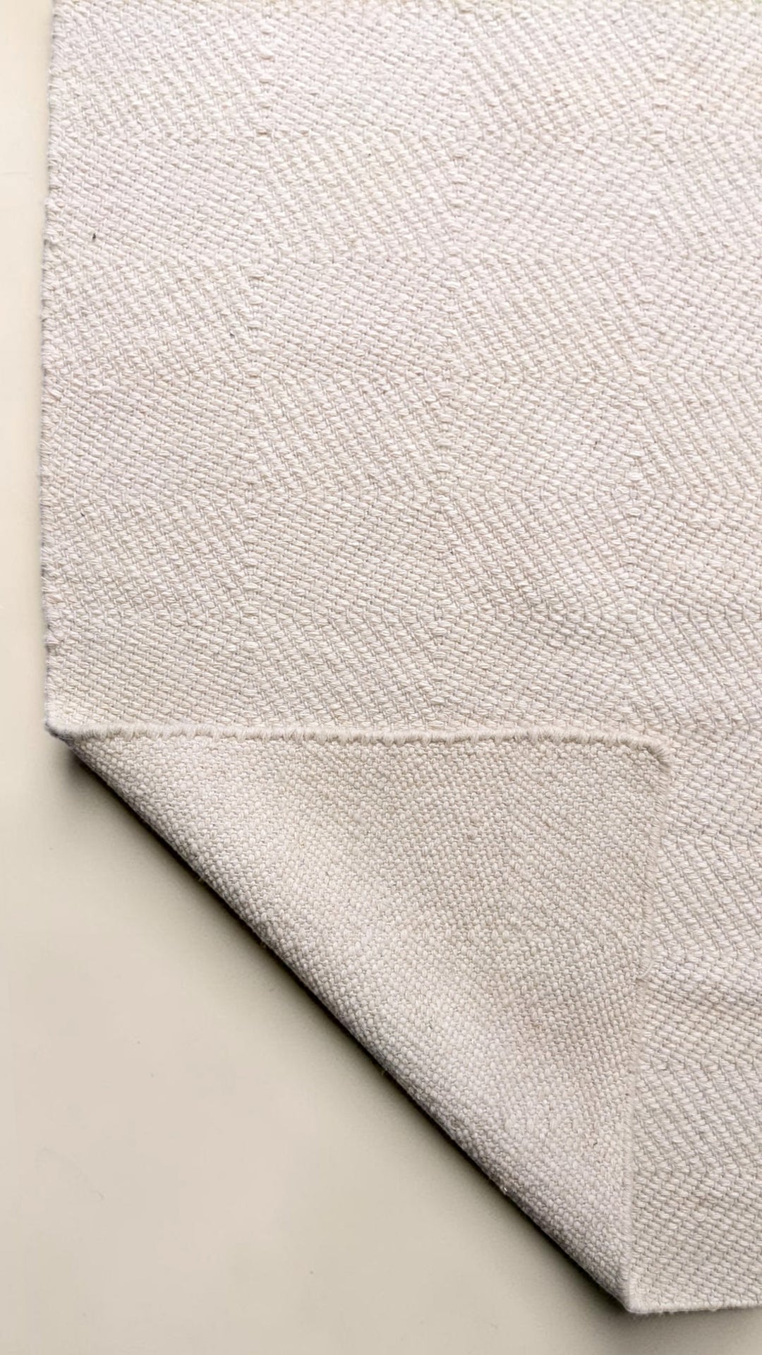 Modern Flatweave Rug - Size: 9.1 x 7.6