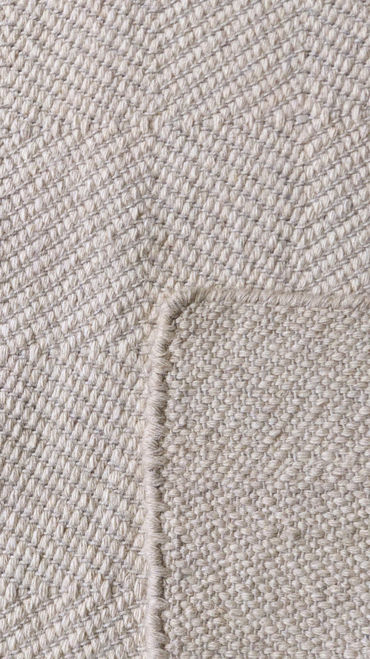 Modern Flatweave Rug - Size: 9.1 x 7.6