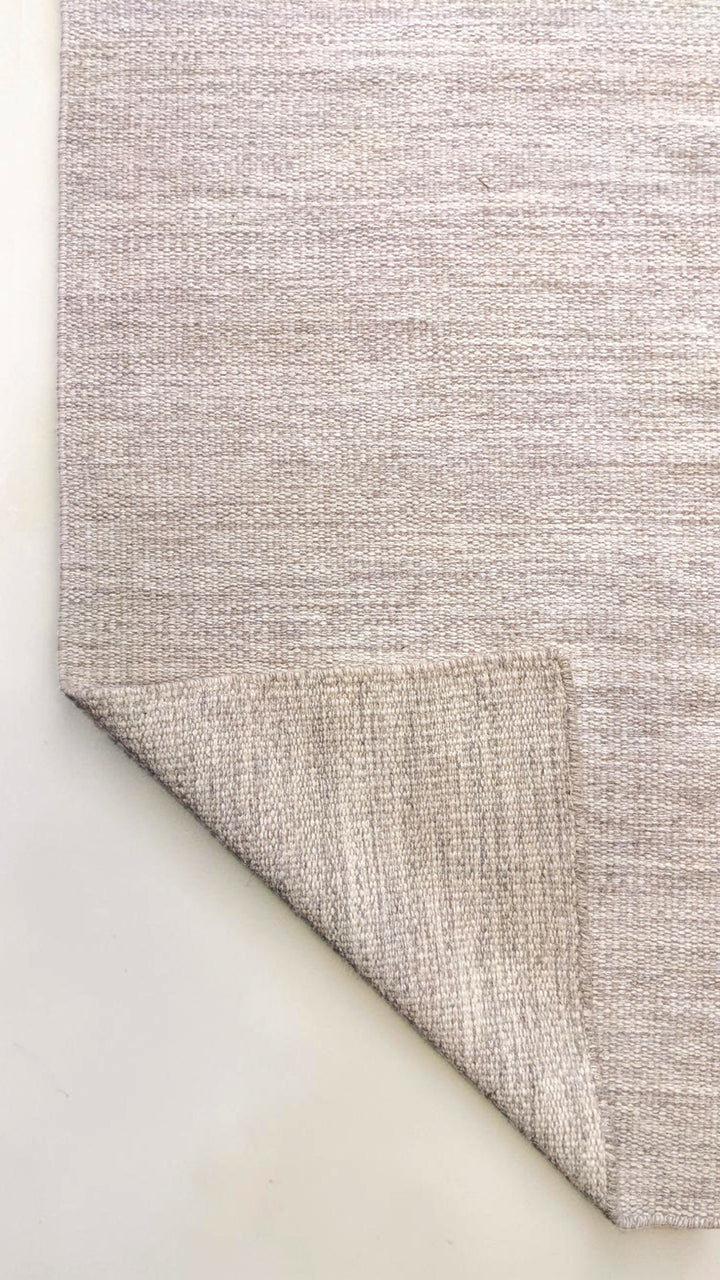 Modern Flatweave Rug - Size: 7.5 x 5.3