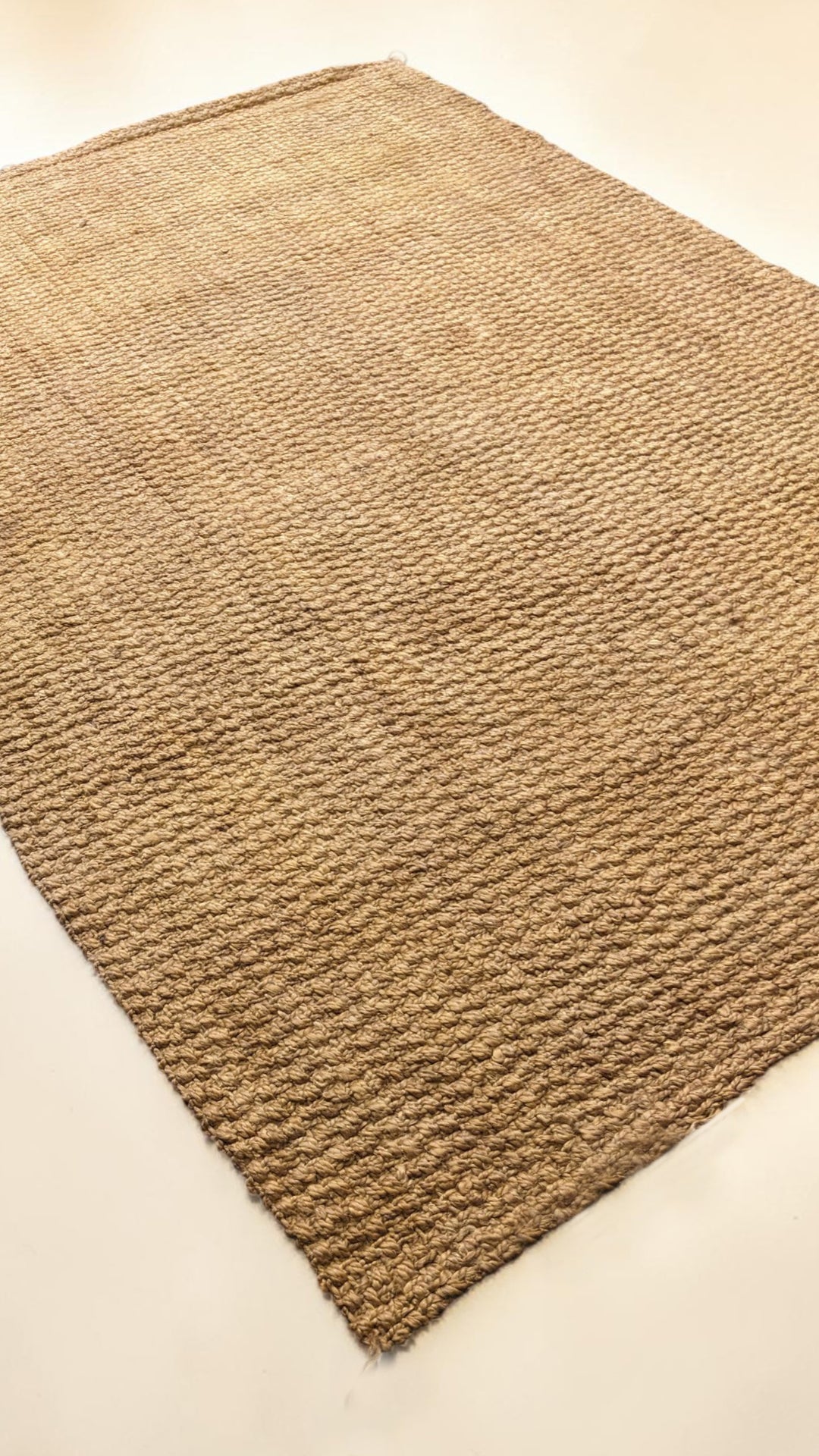 Chunky Natural Jute Rug - Size: 9.1 x 6.1