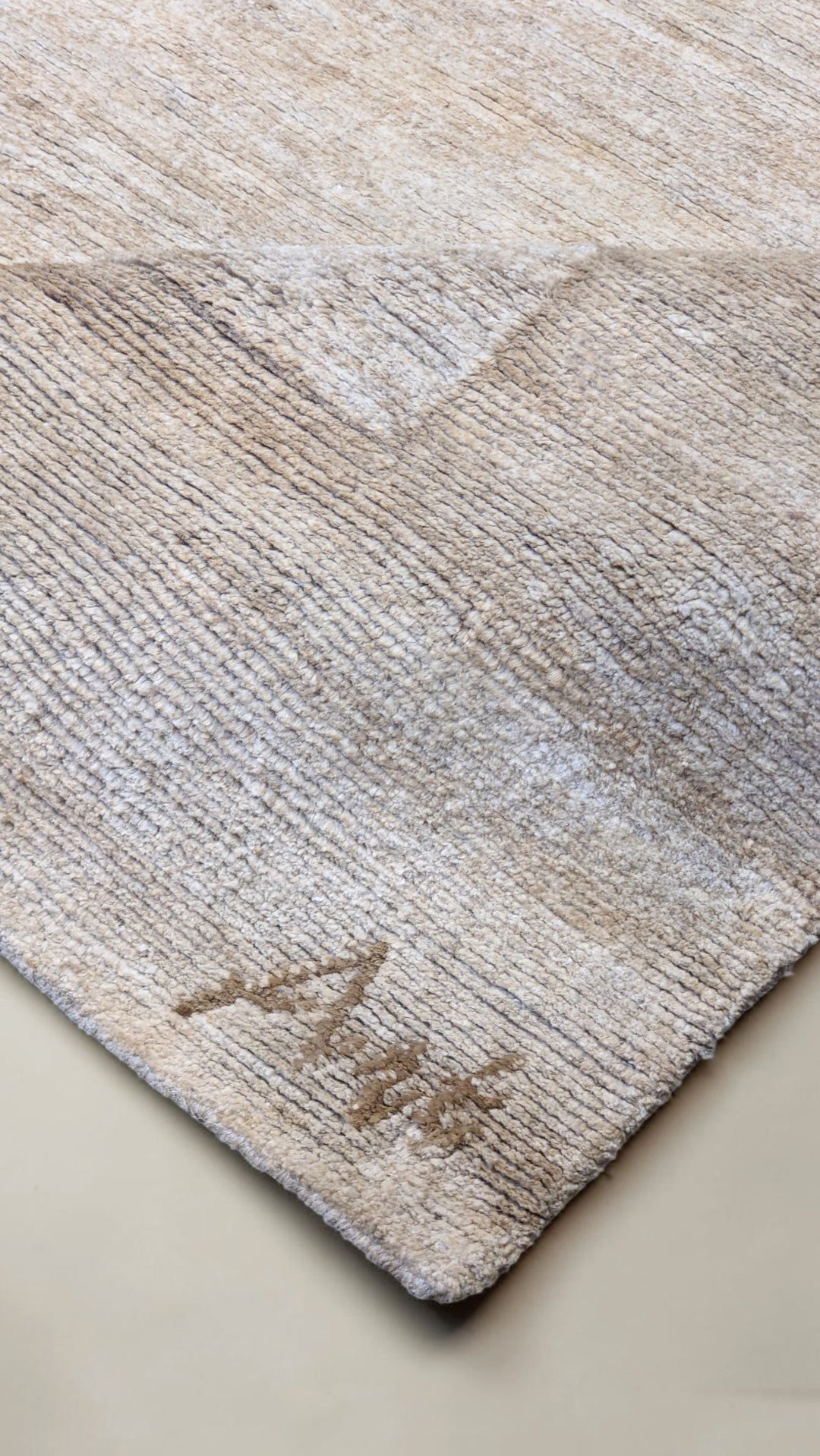 Gabbeh Modern Rug - Size: 9.7 x 6.10