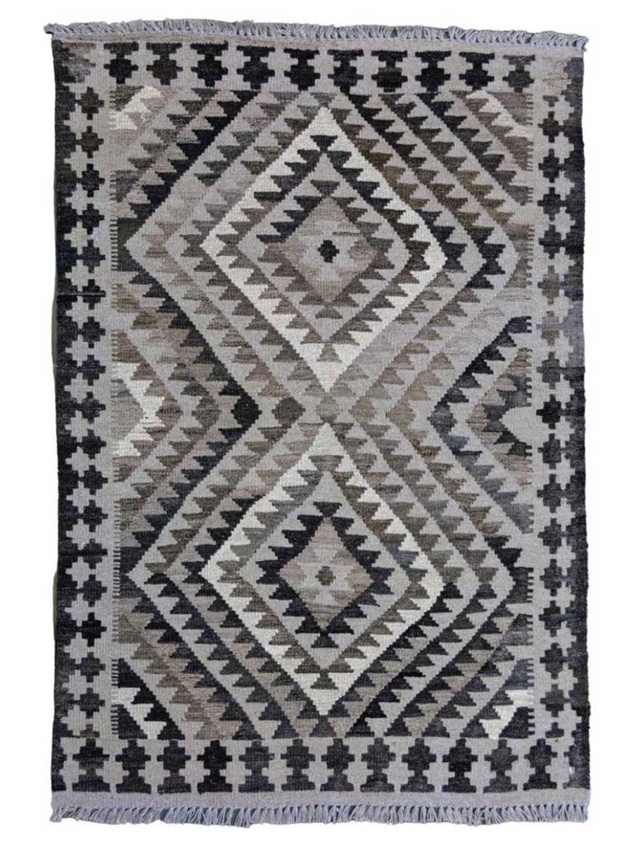 Nuetral Bohemian Kilim - Size: 4.11 x 3.4