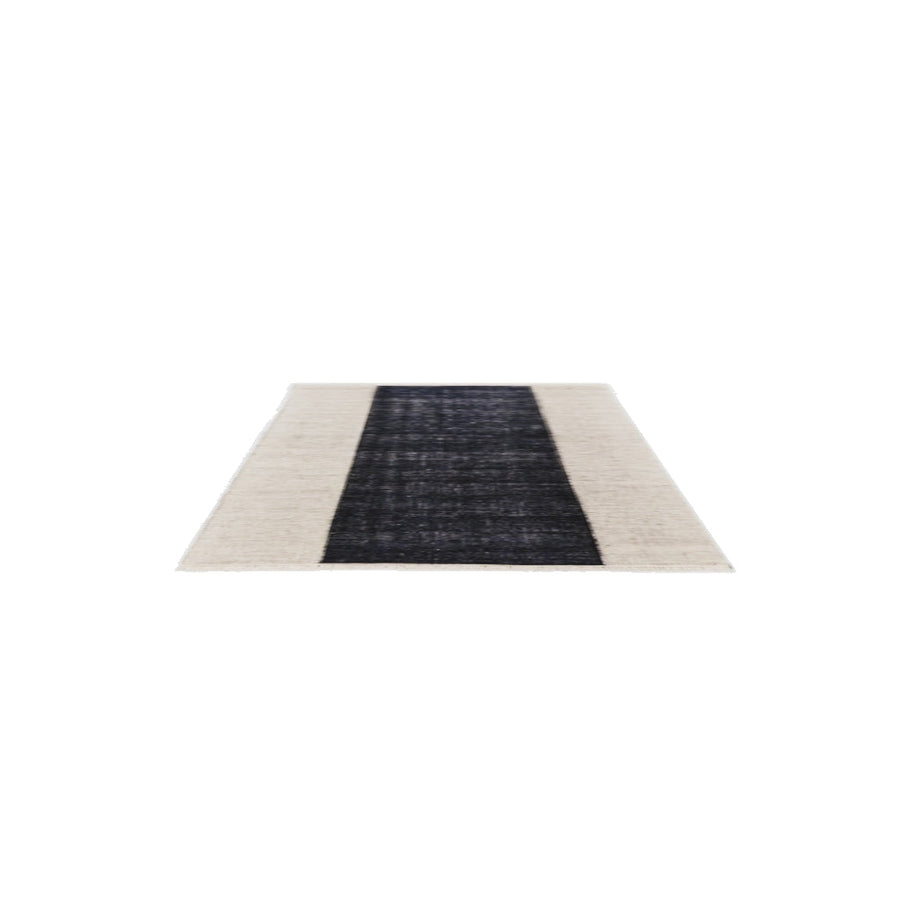 Eidos Flatweave Rug — 8.2 x 5, transparent AR model (2.4892 × 1.5240 m)