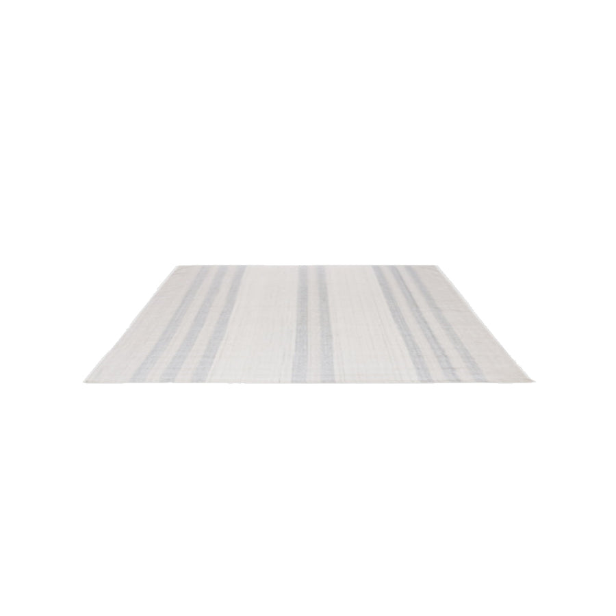 Velour Flatweave Rug — 10.1 x 7.11, transparent AR model (3.0734 × 2.4130 m)