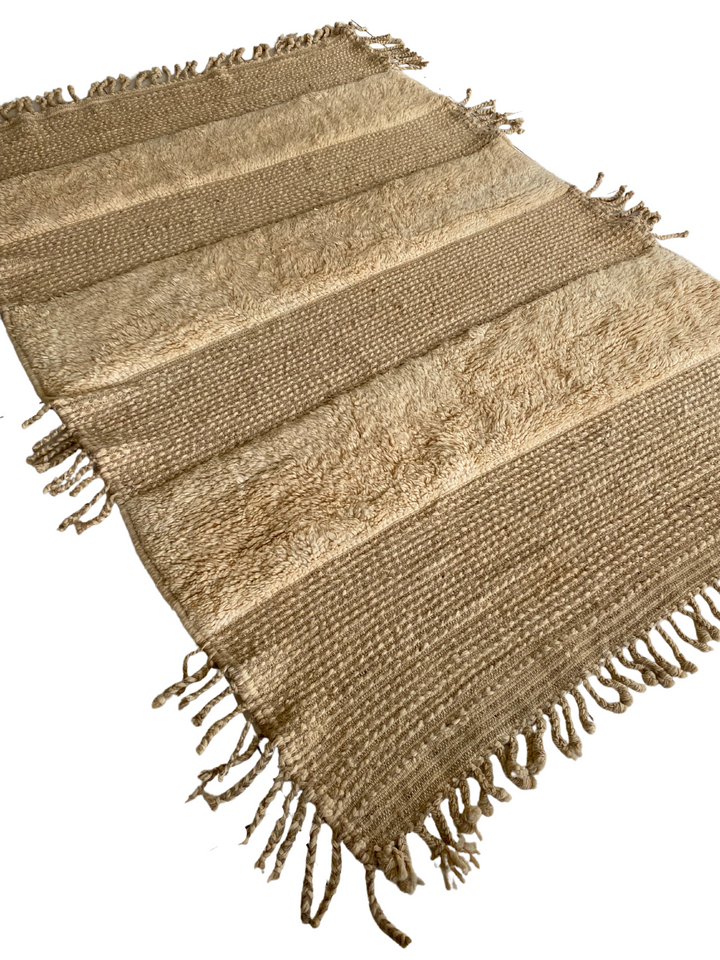 Shaggy lattice Moroccan Tassels Rug - Size: 8.3 x 6 - Imam Carpet Co