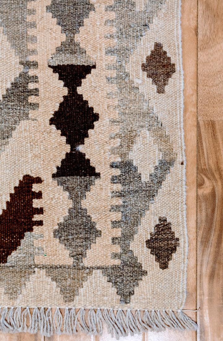 Neutral Bohemian Kilim - Size: 3.11 x 2.10 - Imam Carpet Co
