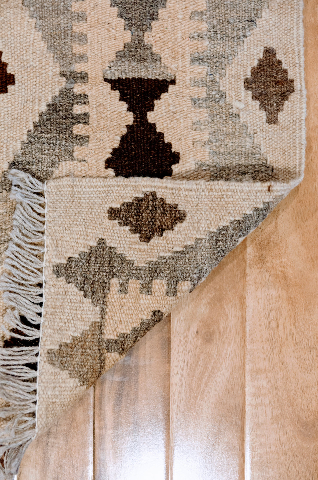 Neutral Bohemian Kilim - Size: 3.11 x 2.10 - Imam Carpet Co