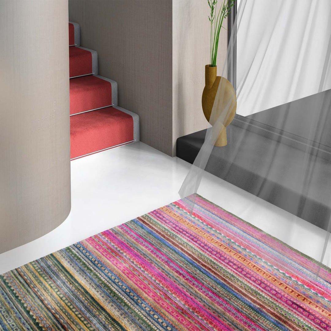 Lyserod - Size: 9 x 6.1 - Imam Carpet Co