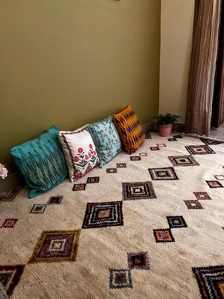 Fate - Size: 6.1 x 4.1 - Imam Carpet Co