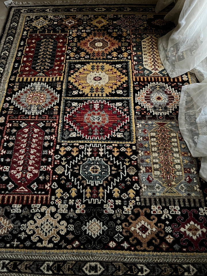 Grana - Size: 6.10 x 5.4 - Imam Carpet Co