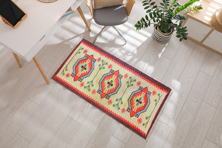 Beldibi - Size: 4.6 x 2 - Imam Carpet Co