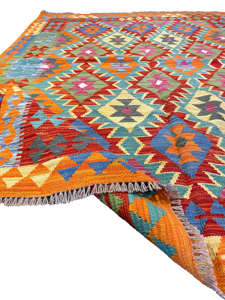 Illiyeen - Size: 6.5 x 5 - Imam Carpet Co