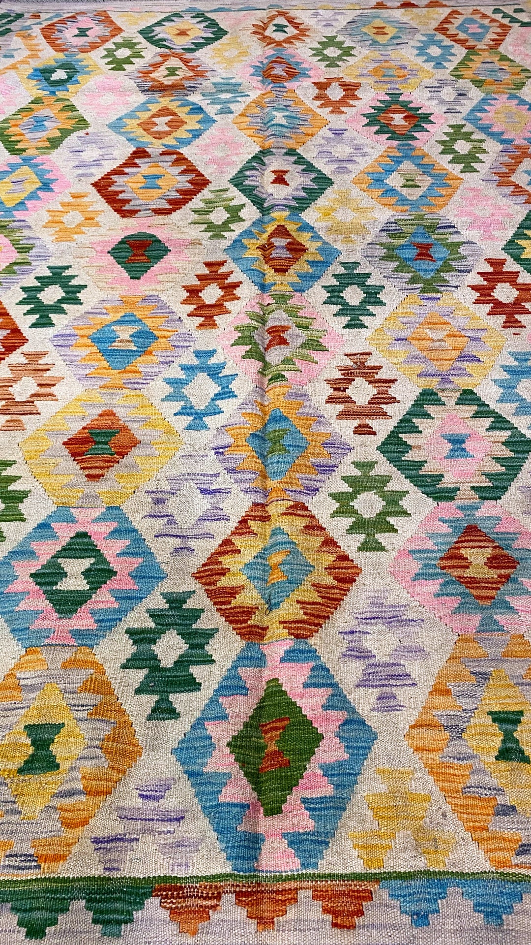 Biljana - Size: 7.11 x 5.8 - Imam Carpet Co