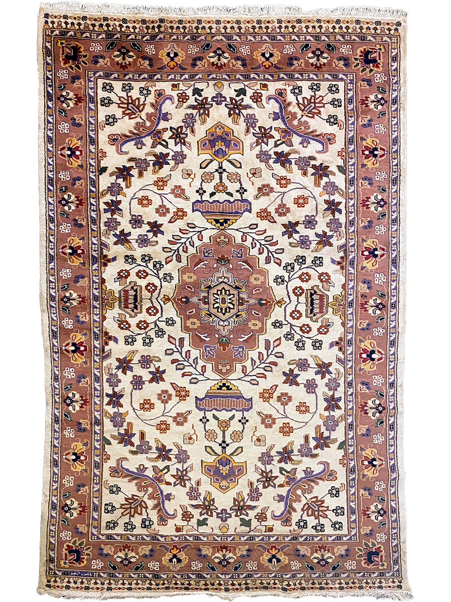 ABC - Size: 9.4 x 6.1 - Imam Carpet Co