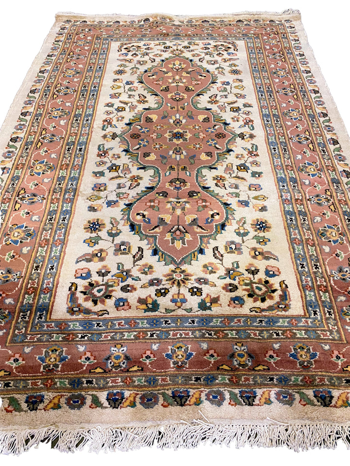 Samsun - Size: 6.8 x 4.3 - Imam Carpet Co