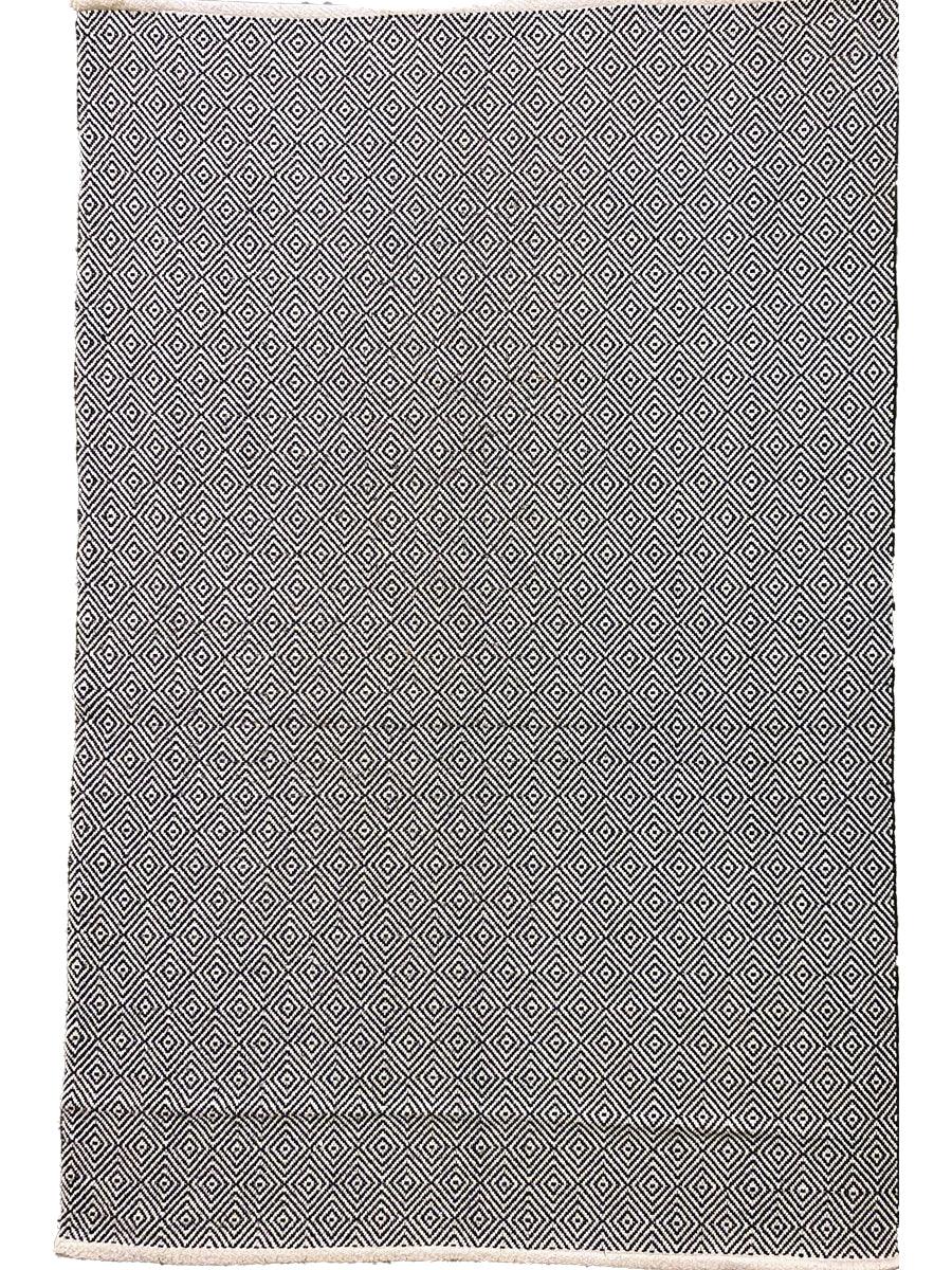 Essence - Size: 5.8 x 3.9 - Imam Carpet Co