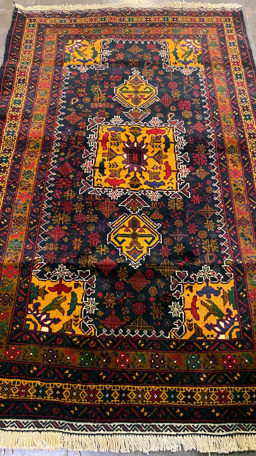 Kvadrat - Size: 6.9 x 4.1 - Imam Carpet Co