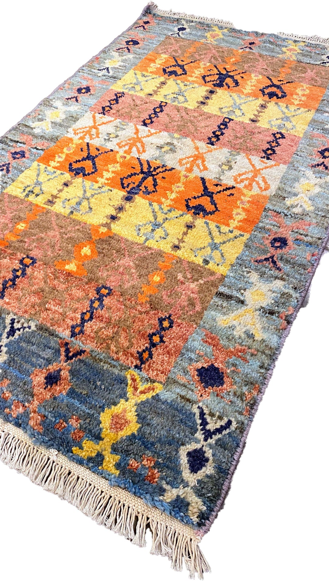 Smawe - Size: 5.1 x 3.2 - Imam Carpet Co