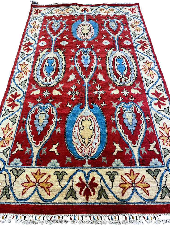 Queda - Size: 8.6 x 5.1 - Imam Carpet Co