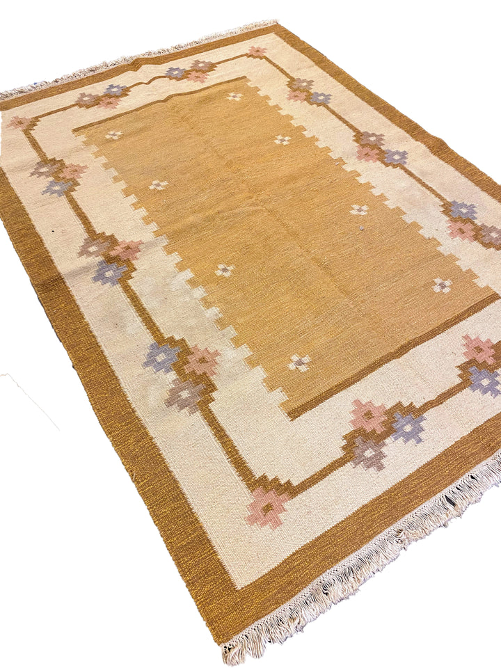 Clasica - Size: 7.7 x 5.5 - Imam Carpet Co