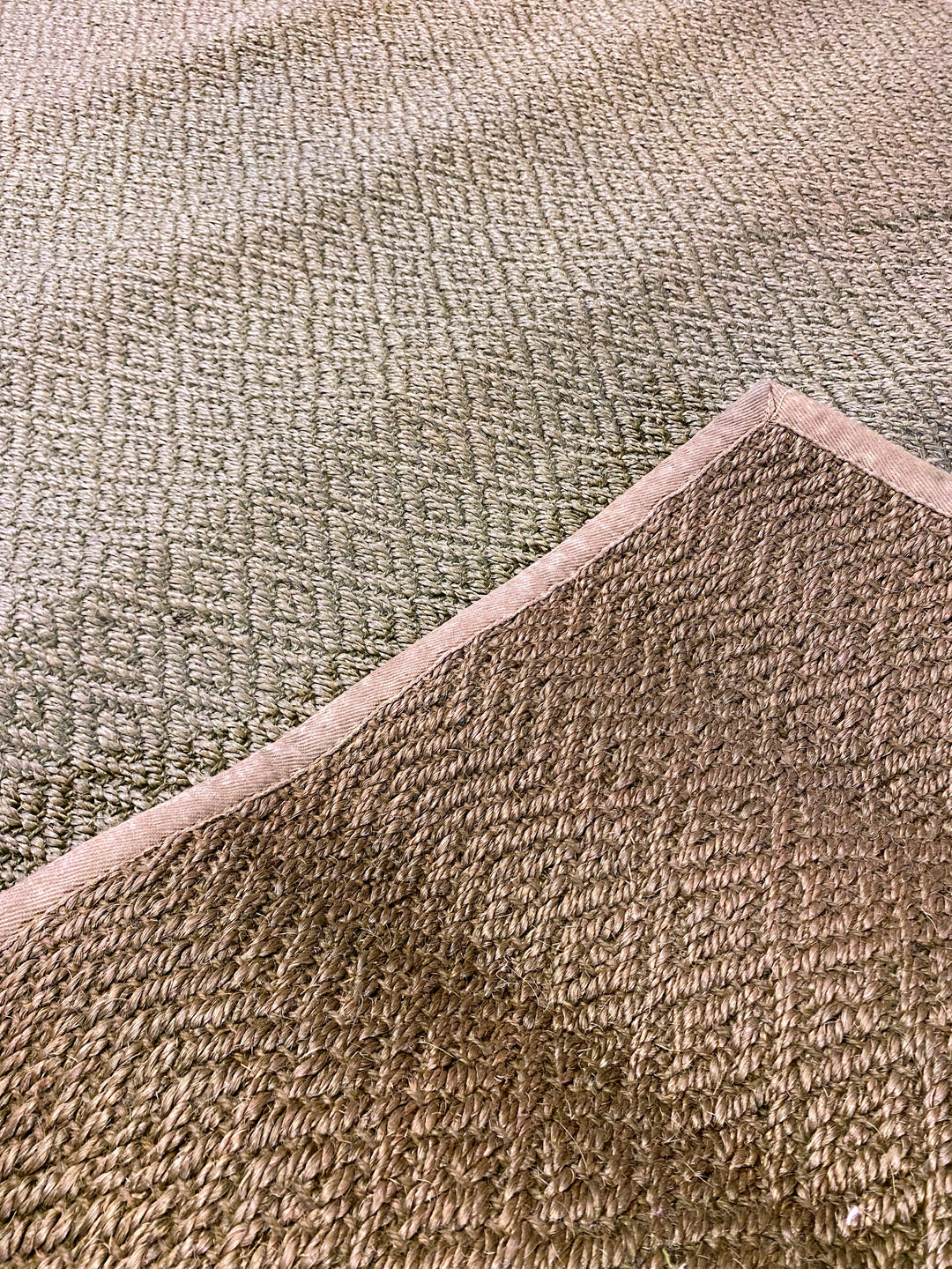 Odade - Size: 7.7 x 5.5 - Imam Carpet Co