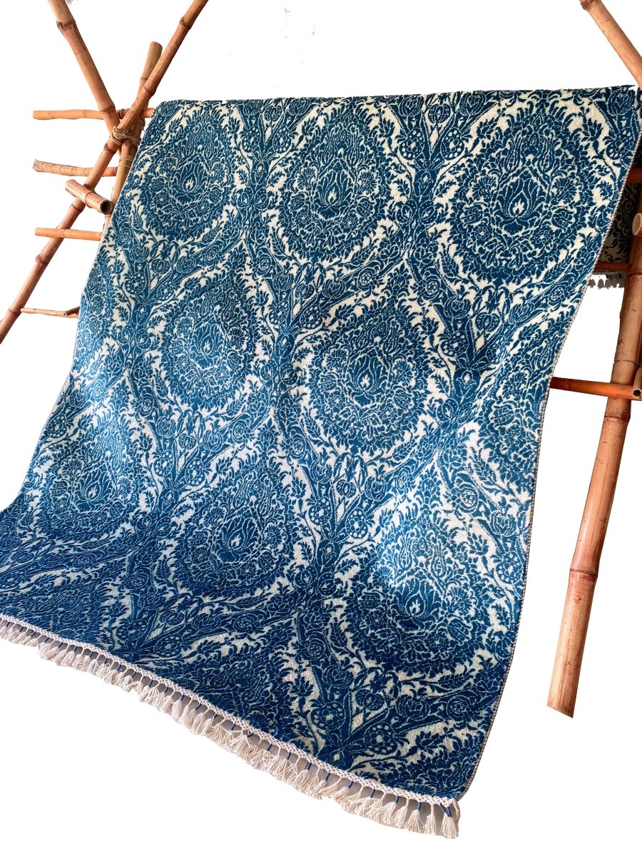 Blue Wrought Trellis Silk Rug - Size: 9.3 x 6.1 - Imam Carpets - Online Shop